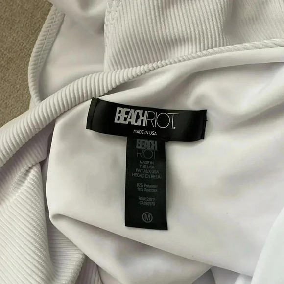 Beach Riot Reese One Piece Swimsuit - Picture 5 of 6